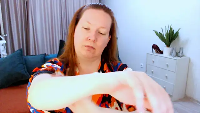 GoddessLara online show from 10/05/25, 09:05