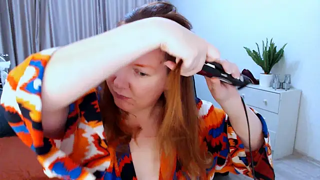 GoddessLara online show from 10/03/25, 07:59