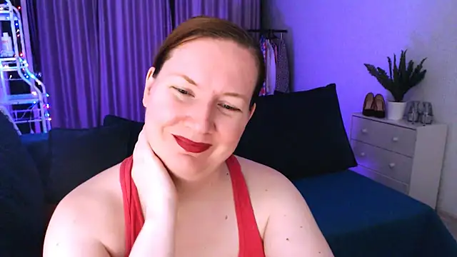 GoddessLara online show from 01/11/25, 01:37