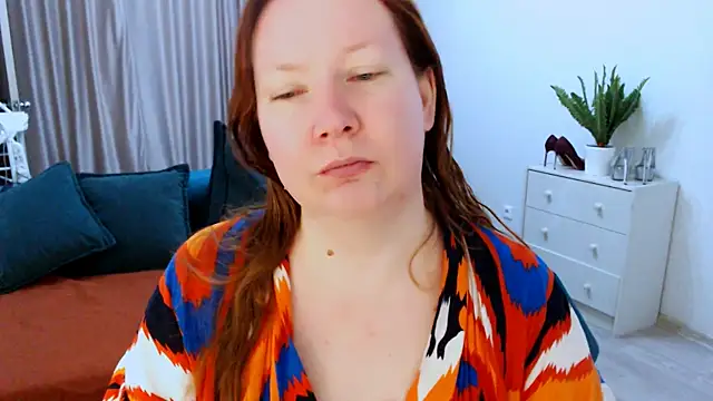 GoddessLara online show from 09/28/25, 09:00