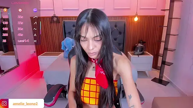 AMELIELEONE online show from 10/01/25, 12:31