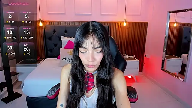 AMELIELEONE online show from 03/11/26, 12:21