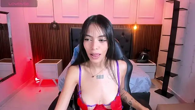 AMELIELEONE online show from 09/10/25, 12:26