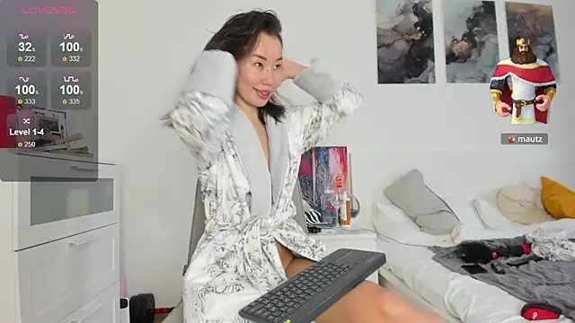 ChloeTayaa online show from 02/28/26, 08:36