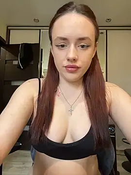 Lisaaan online show from 04/27/26, 01:31