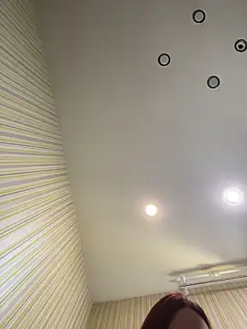 Lisaaan online show from 03/21/26, 07:53