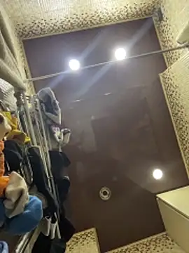 Lisaaan online show from 02/25/26, 06:30