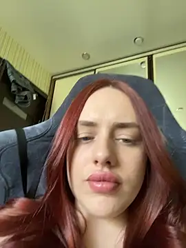 Lisaaan online show from 05/21/26, 10:23