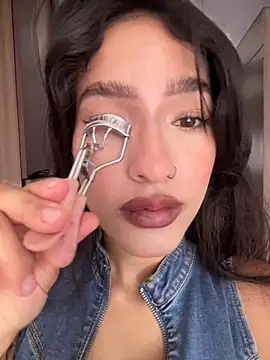 DulceLenns online show from 10/01/25, 06:12