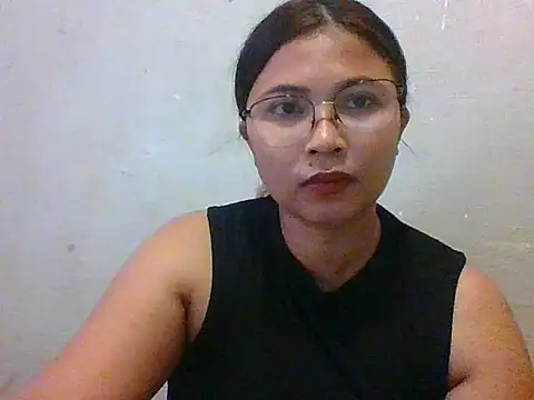 wildsexypinay33x online show from 11/23/25, 01:04