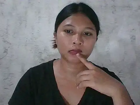 Snapshot of wildsexypinay33x chatting on 09/25/25, 11:05 wildsexypinay33x online show from 09/25/25, 11:05