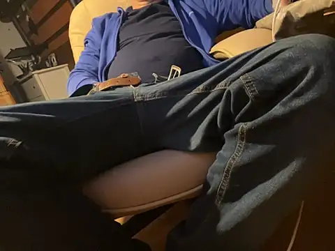 translove online show from 11/01/25, 08:57