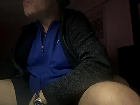 translove online show from 12/02/25, 06:15