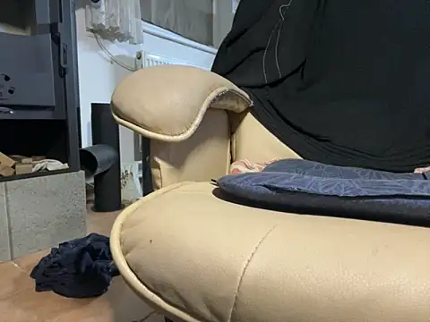 translove online show from 11/10/25, 07:30