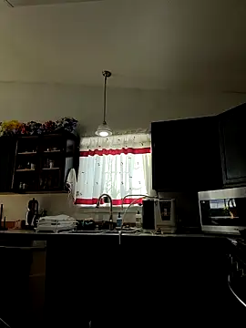 Snapshot of ScarletCallings420 chatting on 03/30/26, 12:34 ScarletCallings420 online show from 03/30/26, 12:34