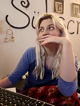 ScarletCallings420 online show from 11/22/25, 08:08