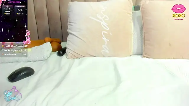 CristinSexy online show from 04/15/26, 10:43