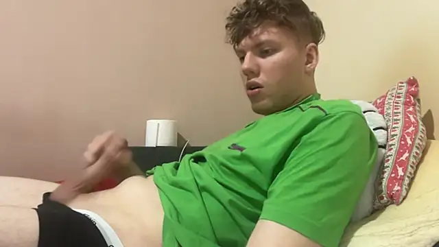 sexybooii6968 online show from 12/03/25, 02:16