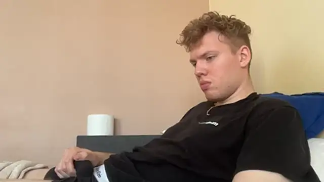 sexybooii6968 online show from 11/02/25, 12:10