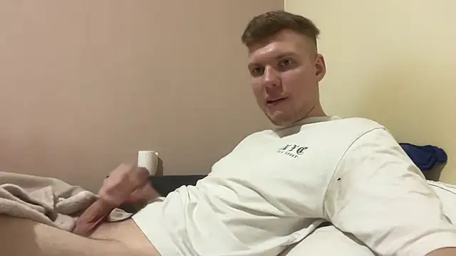 sexybooii6968 online show from 12/17/25, 02:55