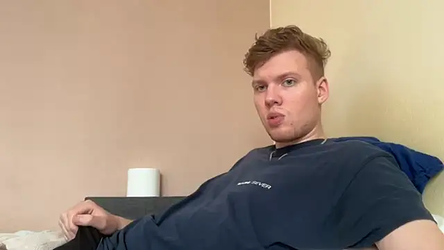 sexybooii6968 online show from 10/28/25, 12:59