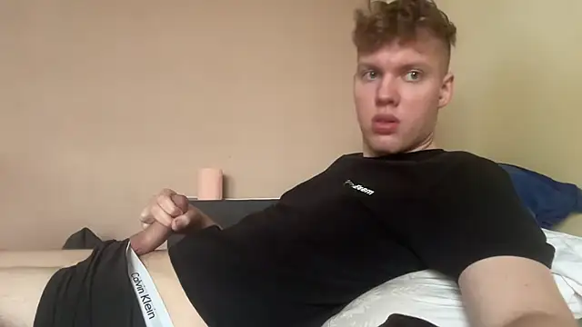 sexybooii6968 online show from 06/04/26, 09:58