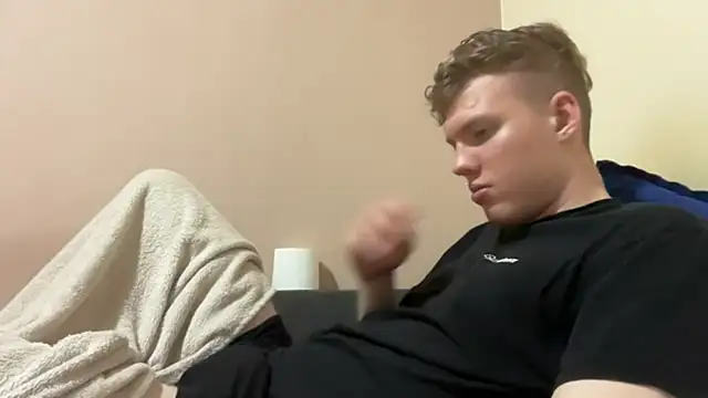 sexybooii6968 online show from 10/24/25, 04:39