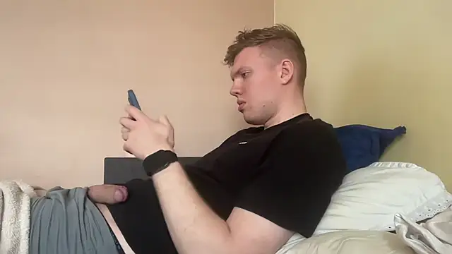 sexybooii6968 online show from 05/08/26, 11:58