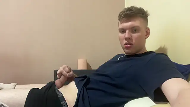 sexybooii6968 online show from 04/05/26, 06:14