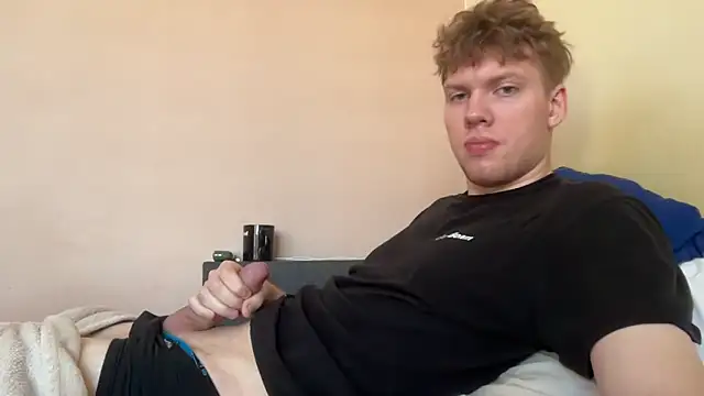 sexybooii6968 online show from 11/04/25, 10:30