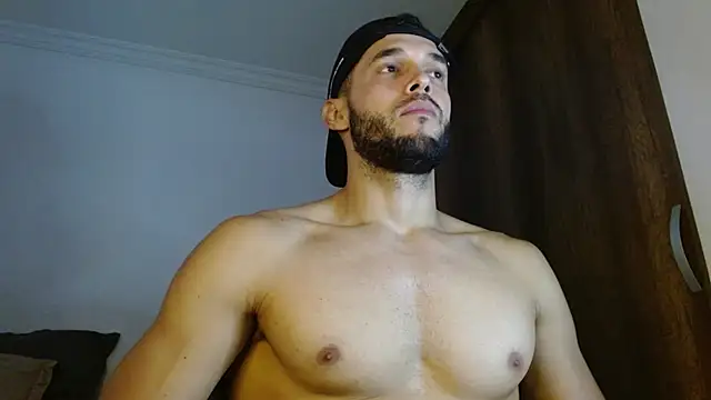 Snapshot of Noah_jhonsonn chatting on 06/19/26, 04:02 Noah jhonsonn online show from 06/19/26, 04:02