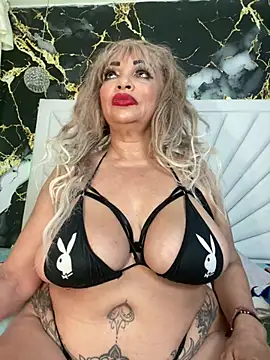 Snapshot of scarlett_sexx69 chatting on 07/03/26, 11:50 scarlett sexx69 online show from 07/03/26, 11:50