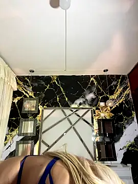 Snapshot of scarlett_sexx69 chatting on 12/05/25, 11:31 scarlett sexx69 online show from 12/05/25, 11:31