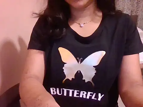 Pinky 4 online show from 10/29/25, 06:40