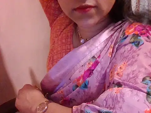 Snapshot of Pinky_4 chatting on 06/02/26, 06:13 Pinky 4 online show from 06/02/26, 06:13