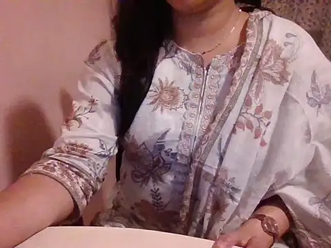 Pinky 4 online show from 02/17/26, 07:00