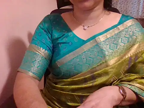 Pinky 4 online show from 12/16/25, 12:20