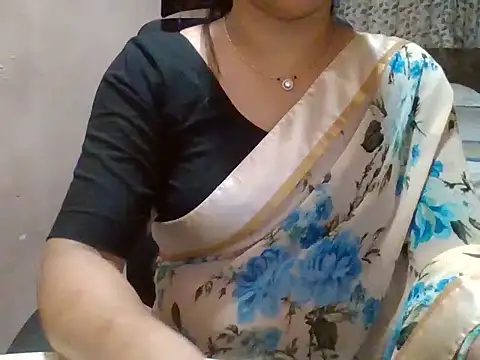 Snapshot of Pinky_4 chatting on 07/07/26, 11:19 Pinky 4 online show from 07/07/26, 11:19