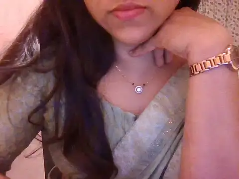 Snapshot of Pinky_4 chatting on 06/17/26, 12:21 Pinky 4 online show from 06/17/26, 12:21