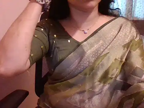 Pinky 4 online show from 10/03/25, 11:56