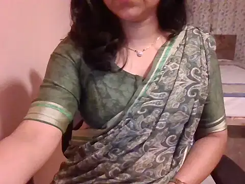 Pinky 4 online show from 10/12/25, 12:12