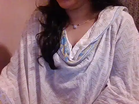 Snapshot of Pinky_4 chatting on 05/20/26, 06:27 Pinky 4 online show from 05/20/26, 06:27