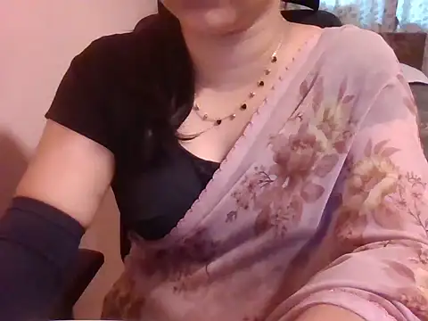 Pinky 4 online show from 11/07/25, 10:42