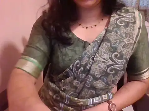 Pinky 4 online show from 11/09/25, 02:26