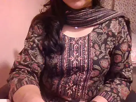 Pinky 4 online show from 01/10/26, 02:23