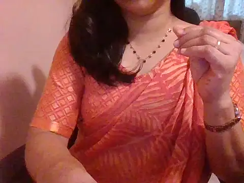 Pinky 4 online show from 11/04/25, 10:41