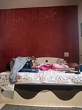 Snapshot of hornydick4you chatting on 04/13/26, 05:44 hornydick4you online show from 04/13/26, 05:44