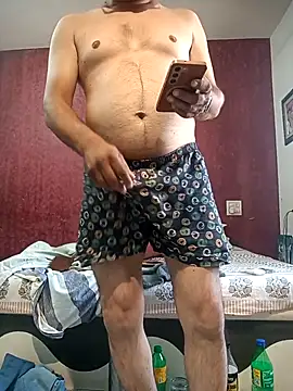 Snapshot of hornydick4you chatting on 03/10/26, 04:38 hornydick4you online show from 03/10/26, 04:38