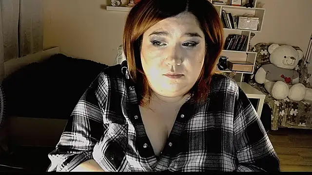 Snapshot of Vi-Vixen chatting on 02/06/25, 11:48 Vi-Vixen online show from 02/06/25, 11:48