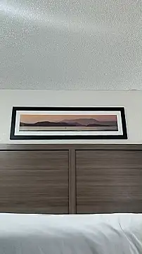 Snapshot of BossChick1625 chatting on 10/28/25, 09:58 BossChick1625 online show from 10/28/25, 09:58